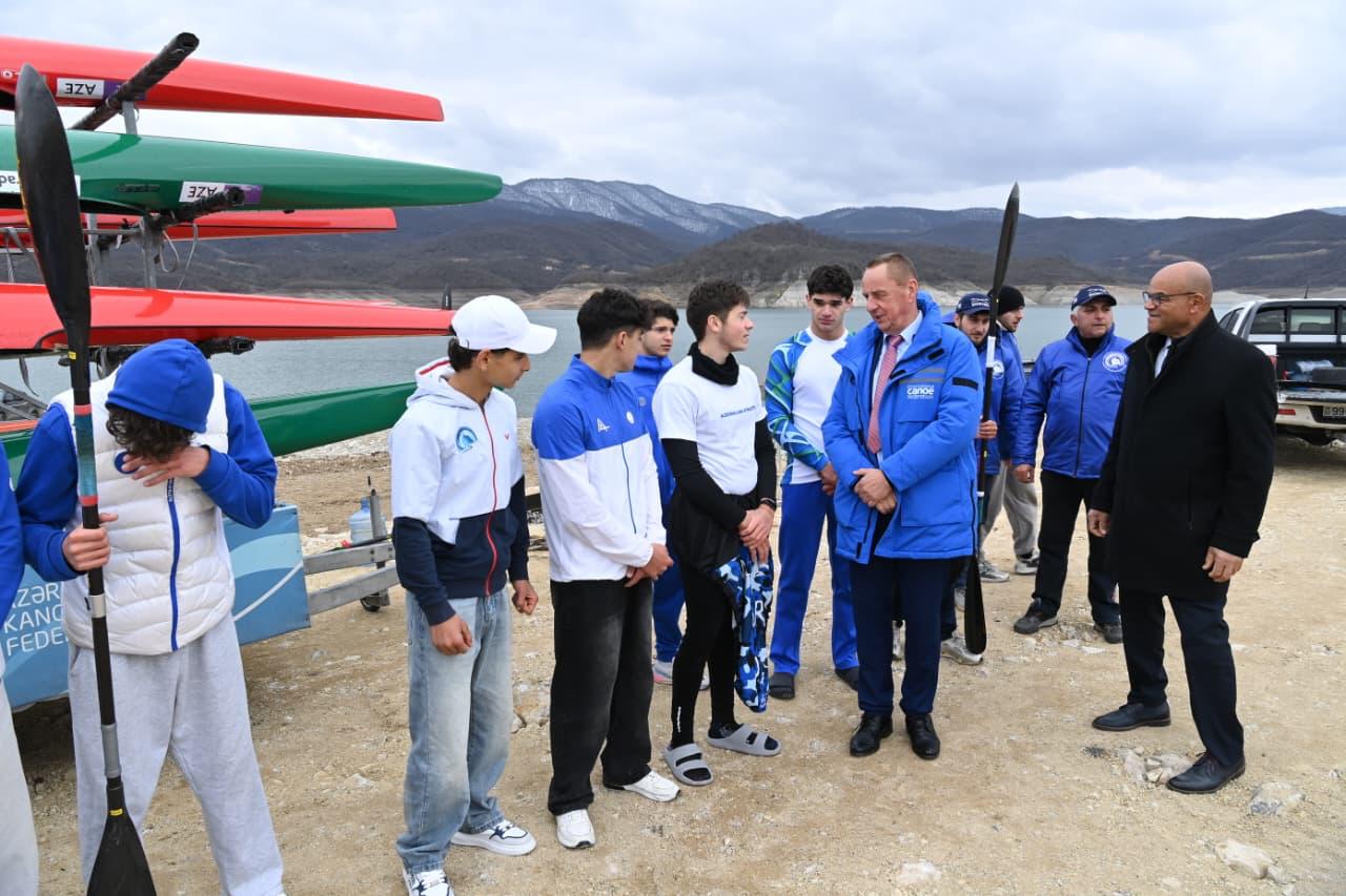 Beynəlxalq kanoe federasiyalarının prezidentləri Sərsəng su anbarına baxış keçiriblər